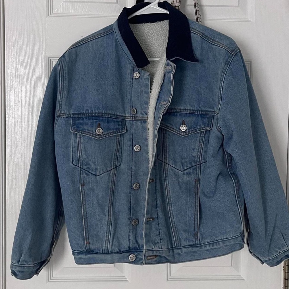 Brandy Melville Denim Sherpa Jacket